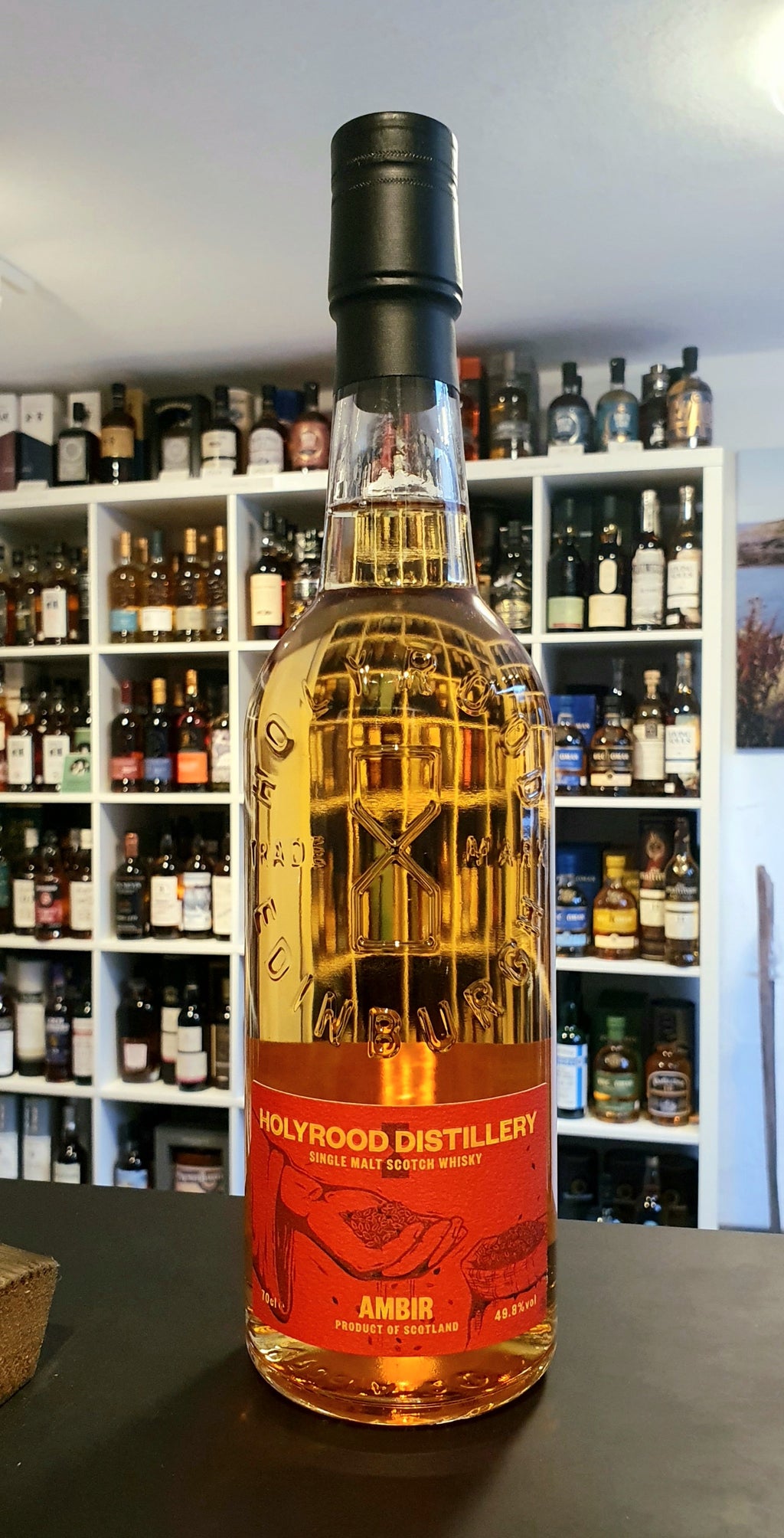 Holyrood Ambir