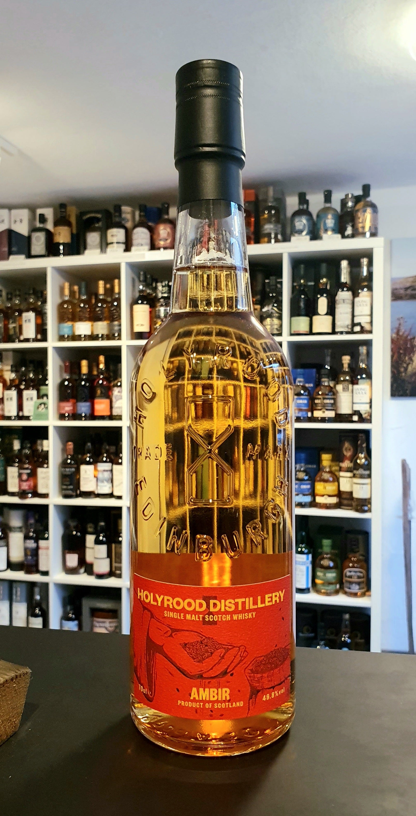 Holyrood Ambir