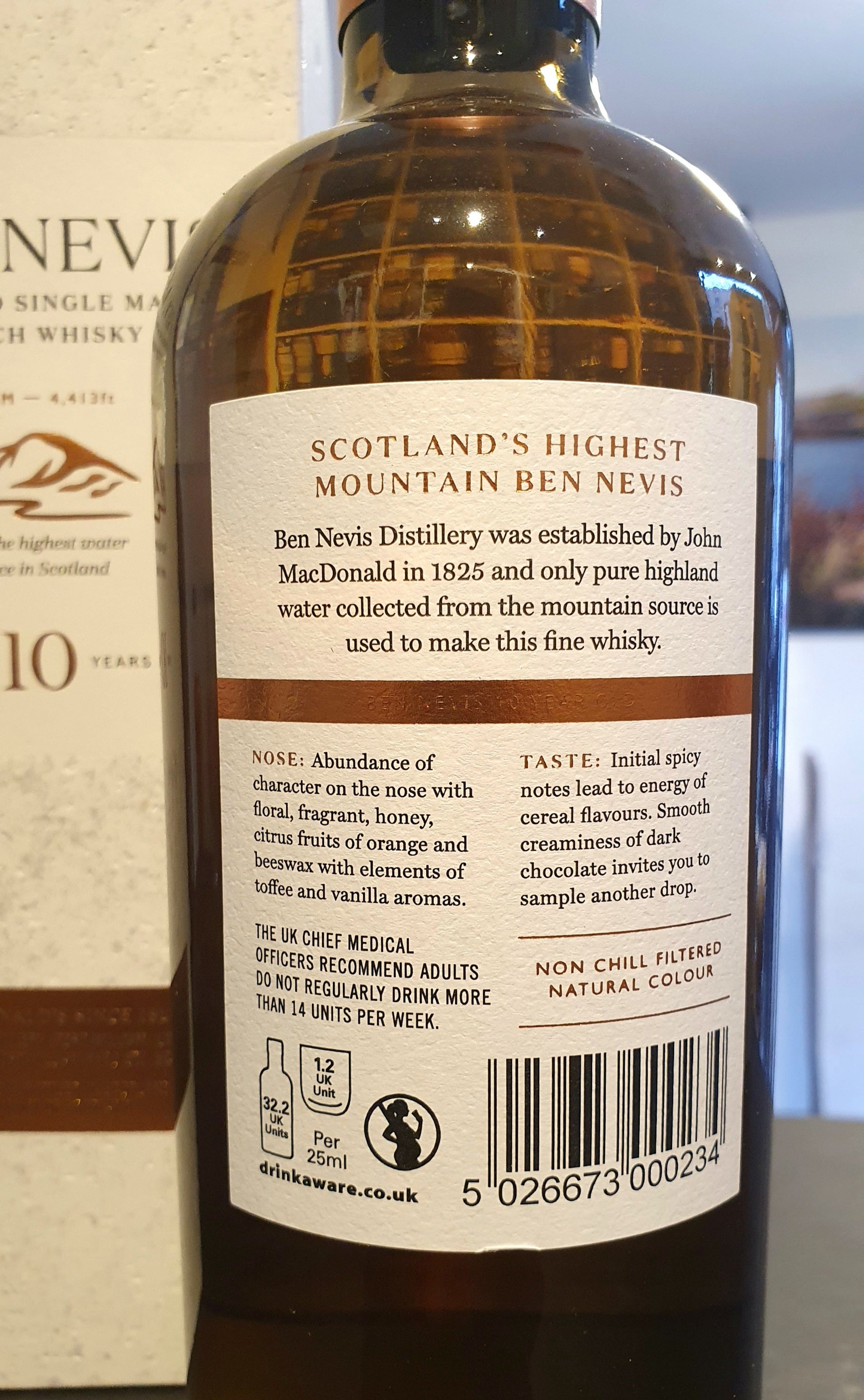 Ben Nevis 10 Jahre - SONDERPREIS (Deckel Umverpackung leicht eingedrückt)