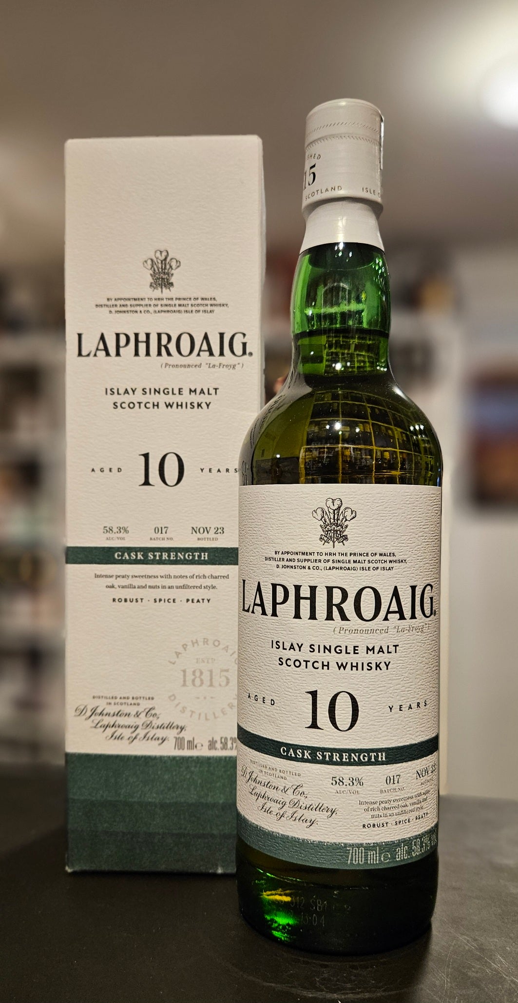 Laphroaig Cask Strength Batch 17